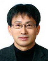 김 광 동 나라정책연구원장​
