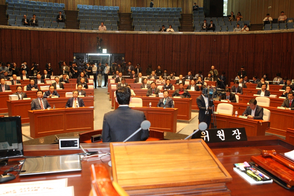 자유한국당 의원총회. 프리덤 뉴스 자료 사진